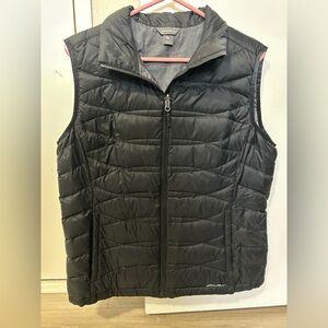 Eddie Bauer Black Quilted Vest - Women's